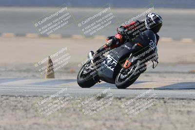 media/Oct-02-2025-Racers Edge (Thu) [[2c91cb6ab3]]/3-B Group/Session 2-Turn 14 (11am)/